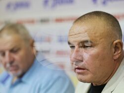 Пресклуб България - щанги - пресконференция