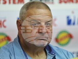 Пресклуб България - щанги - пресконференция