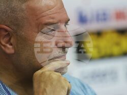 Пресклуб България - щанги - пресконференция