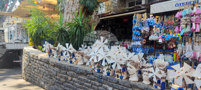 Туристите са похарчили рекордните 1 млрд. долара за сувенири в Турция през първото полугодие