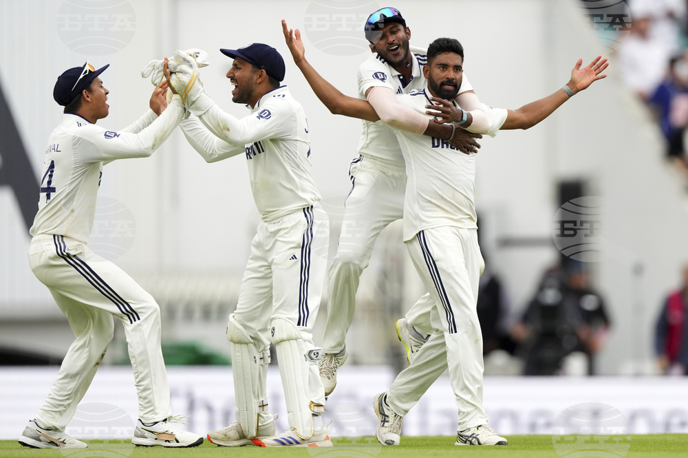 APTOPIX England India Cricket