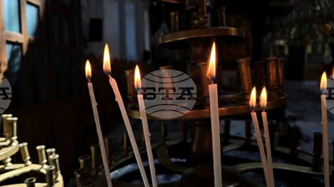 С утринна служба днес в Македоно-българската църква „Св. Троица“ в Торонто ще бъде отбелязан празникът Събор на Пресвета Богородица 