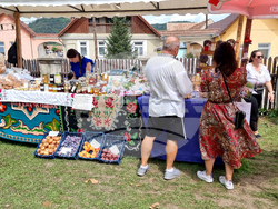 Румъния - Хогилаг - Фестивал на туберозите