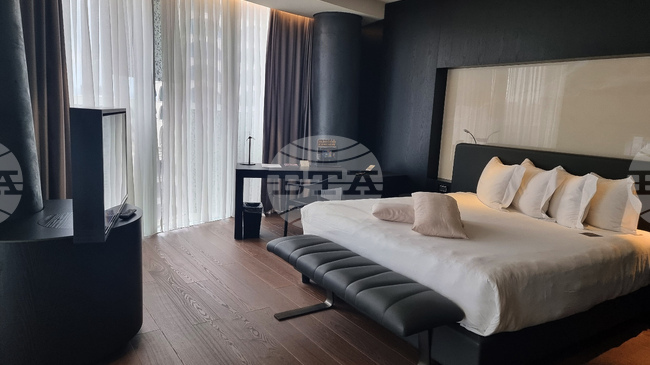 Overnight Stays Revenue Increases by 17% in February Y/Y