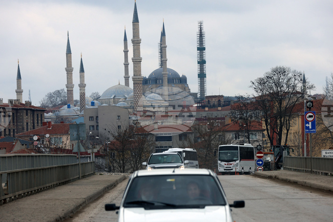 Наплив от пенсионери с двойно гражданство в кметствата в Одрин за подаване на т.нар. "декларация живот"