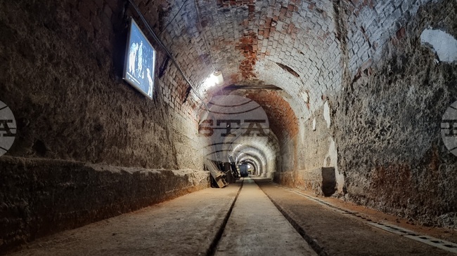 Mobile Exhibition Brings Pernik’s Coal-Mining Past to Sofia