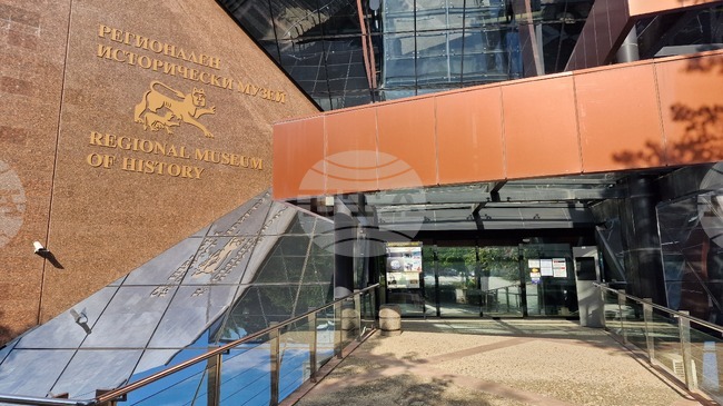 Общо 17 скелета с удължени черепи са открити в Източния некропол на Августа Траяна, съобщиха от Регионалния исторически музей в Стара Загора