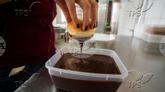 ТПС: Израелски лекари заявиха, че ново лекарство против грип на основата на шоколад, превъзхожда вече съществуващите начини на лечение