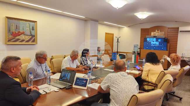 Съвместни действия срещу разпространението на заразни болести по животните са обсъдили представители на България, Гърция и Румъния