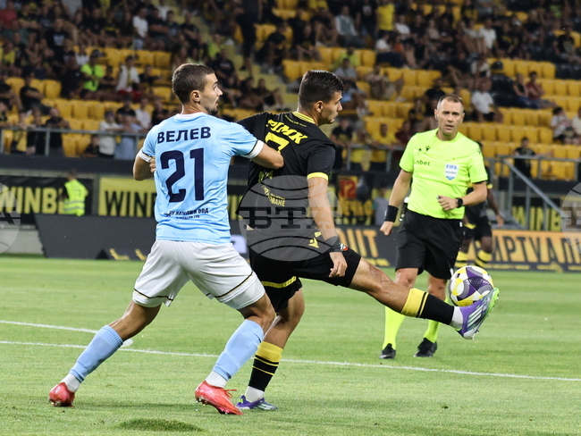 Арда (Кърджали) разгроми деветима от Ботев (Пловдив) за първа победа от началото на сезона в Първа лига