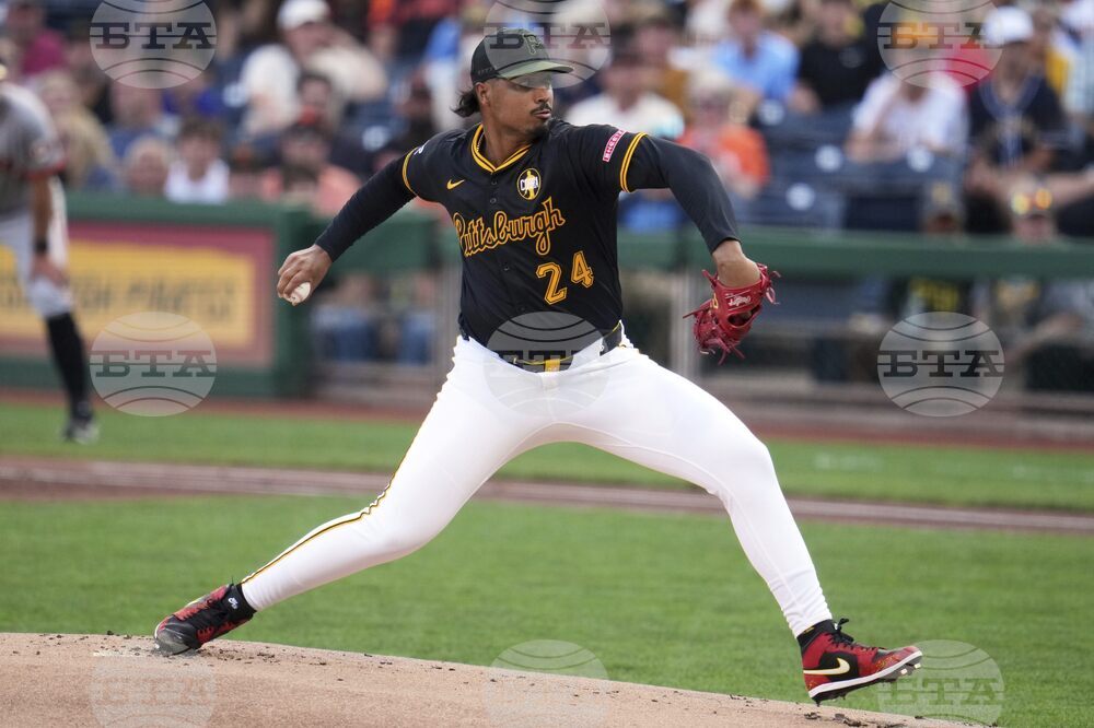 Giants Pirates Baseball