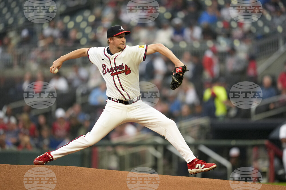 Brewers Braves Baseball