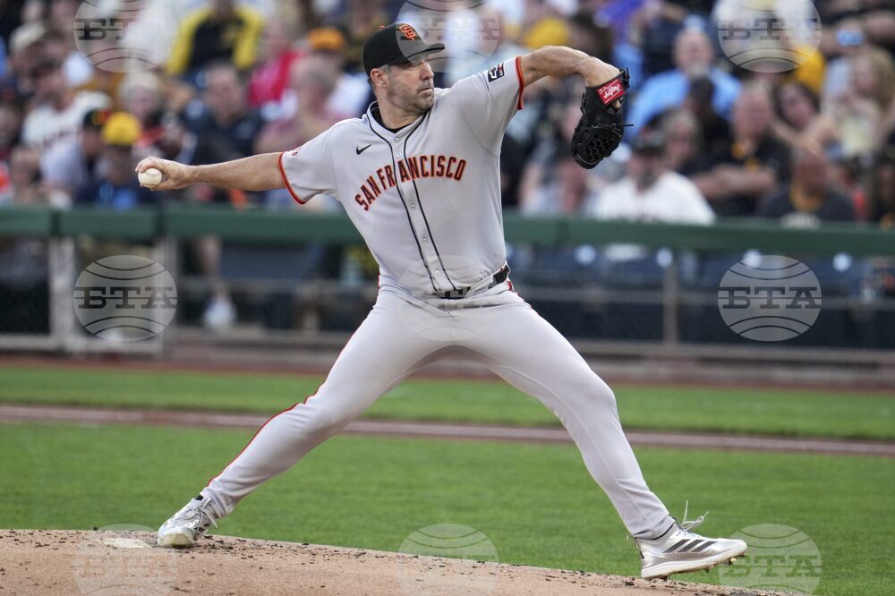 Giants Pirates Baseball