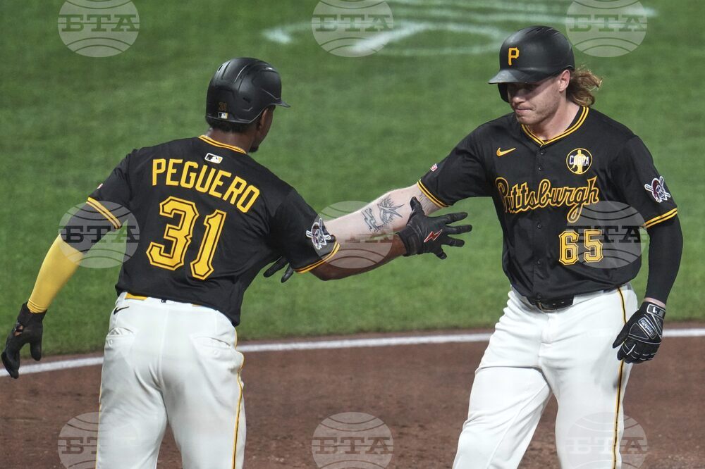 Giants Pirates Baseball