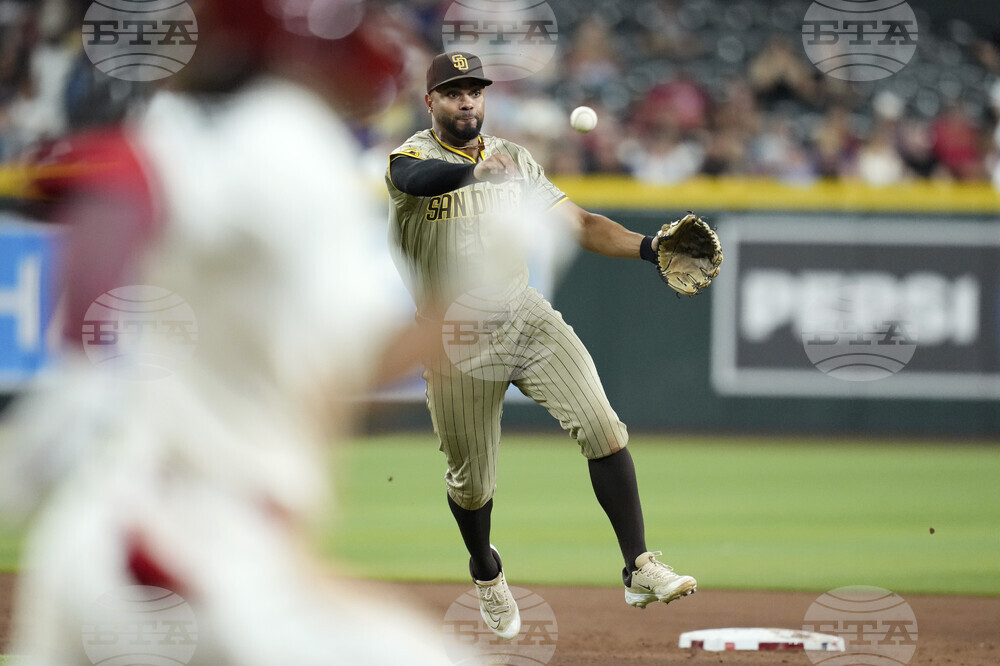 Padres Diamondbacks Baseball