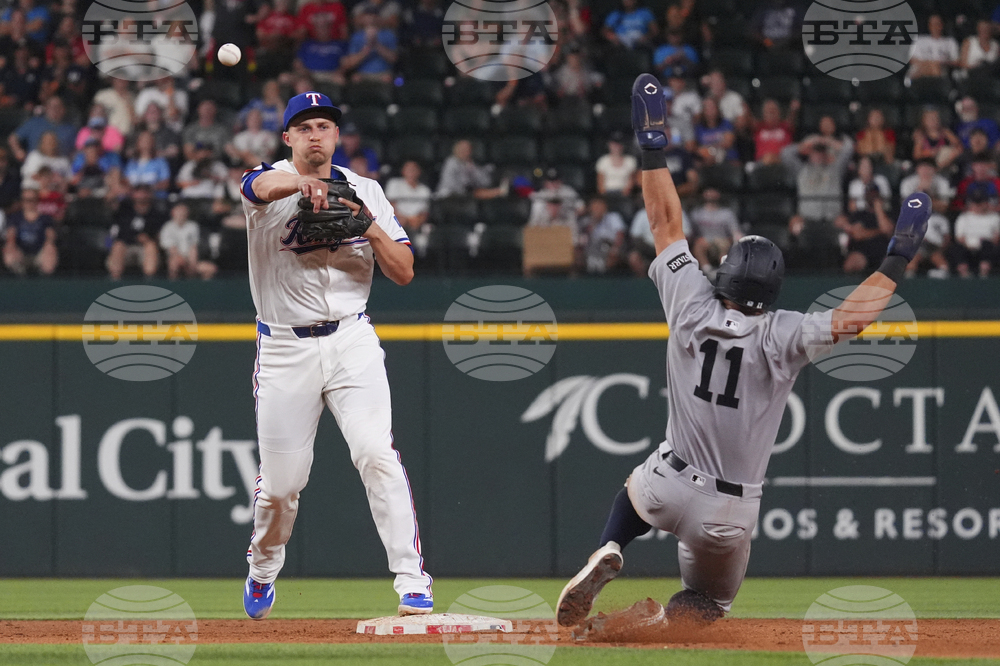 Yankees Rangers Baseball