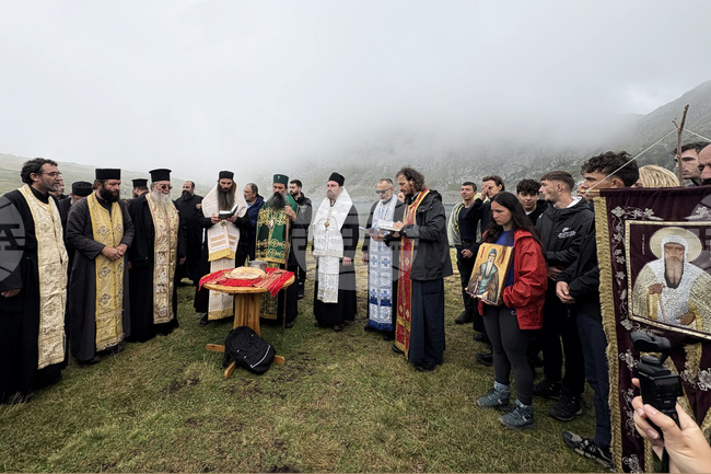 Патриарх Даниил ще отслужи водосвет на езерото Бъбрека в Рила планина на 5 август