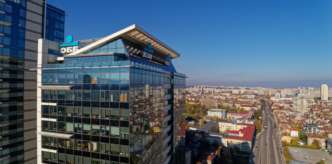 Физическите лица, клиенти на ОББ, ще могат да внасят пари в сметките си без такси до края на октомври