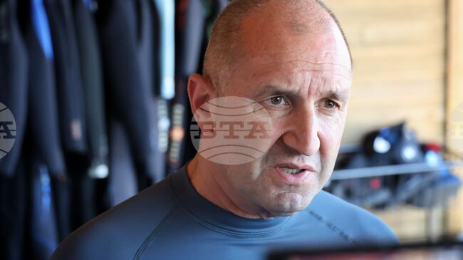 Рано е да говорим за президентски избори, коментира в Созопол президентът Румен Радев