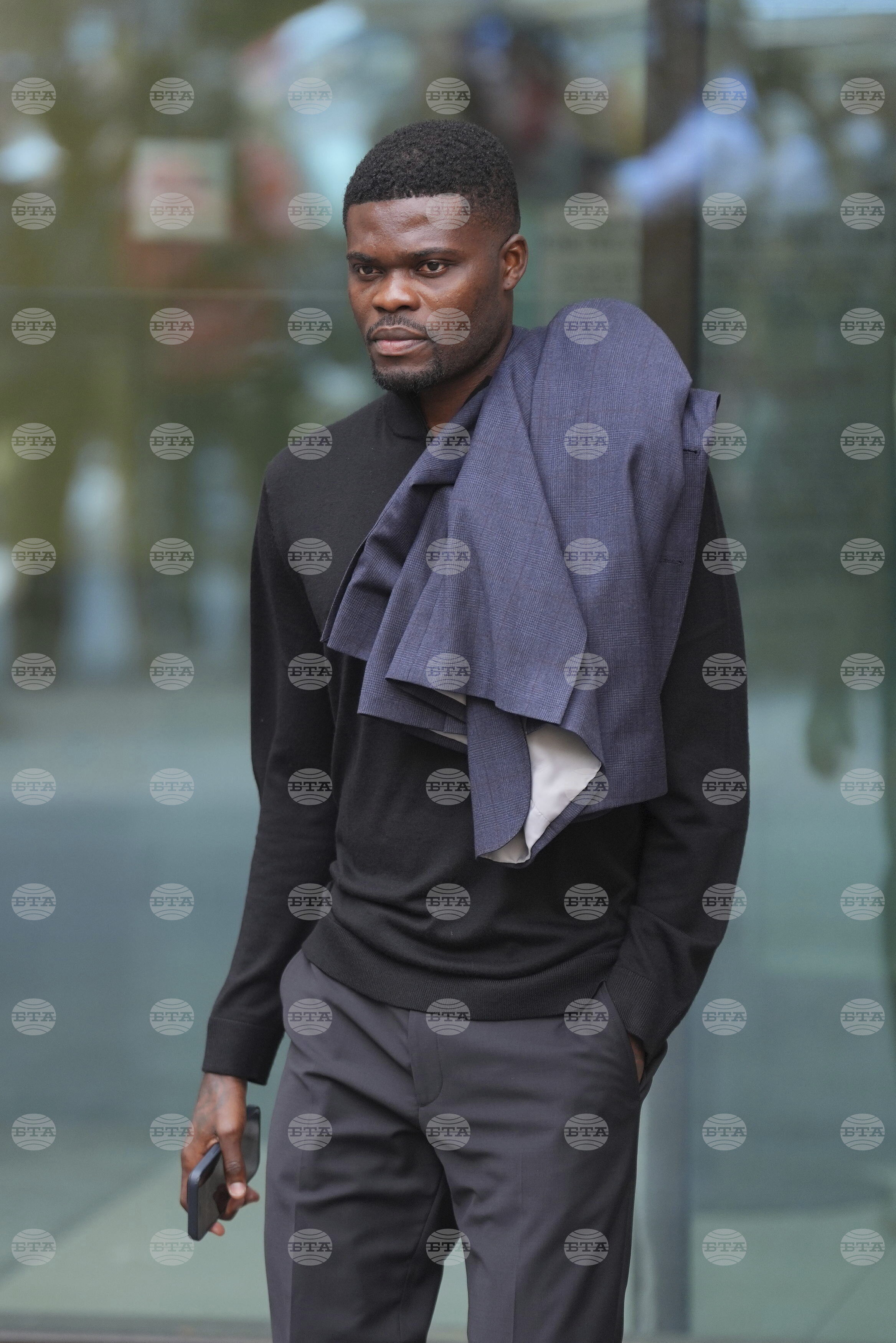Soccer Thomas Partey Court