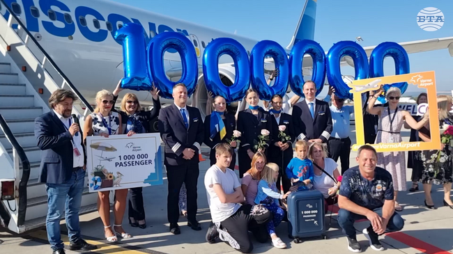 Едномилионният пътник за тази година пристигна на летището във Варна с полет от Франкфурт