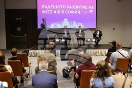 „Уиз Еър” - пресконференция