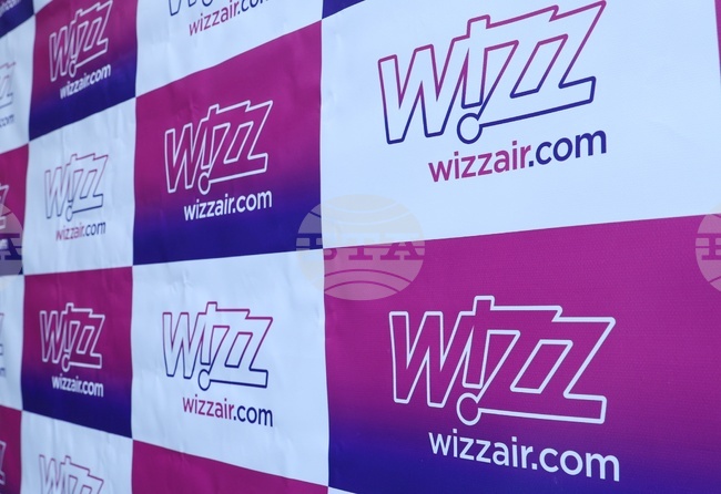 "Уиз Еър" отчете рекордни резултати с над 75 милиона превозени пътници тази година, съобщиха от авиокомпанията