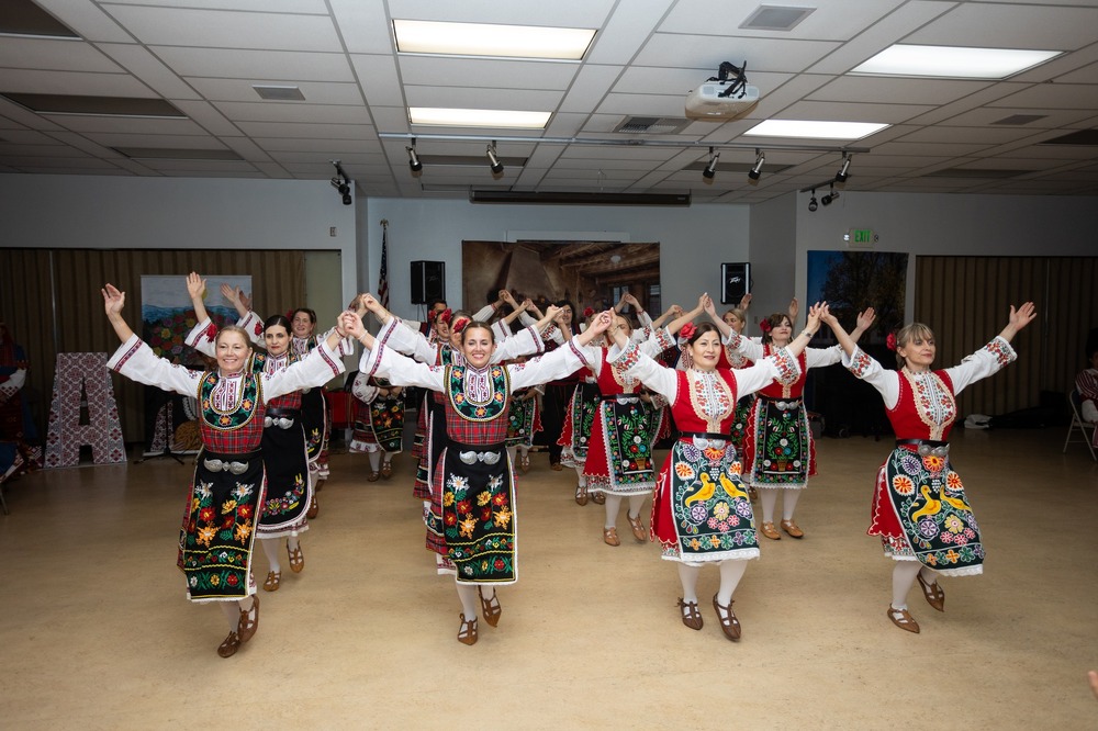 С фолклорен концерт българи в Лос Анджелис ще отбележат Деня на народните будители 1 ноември