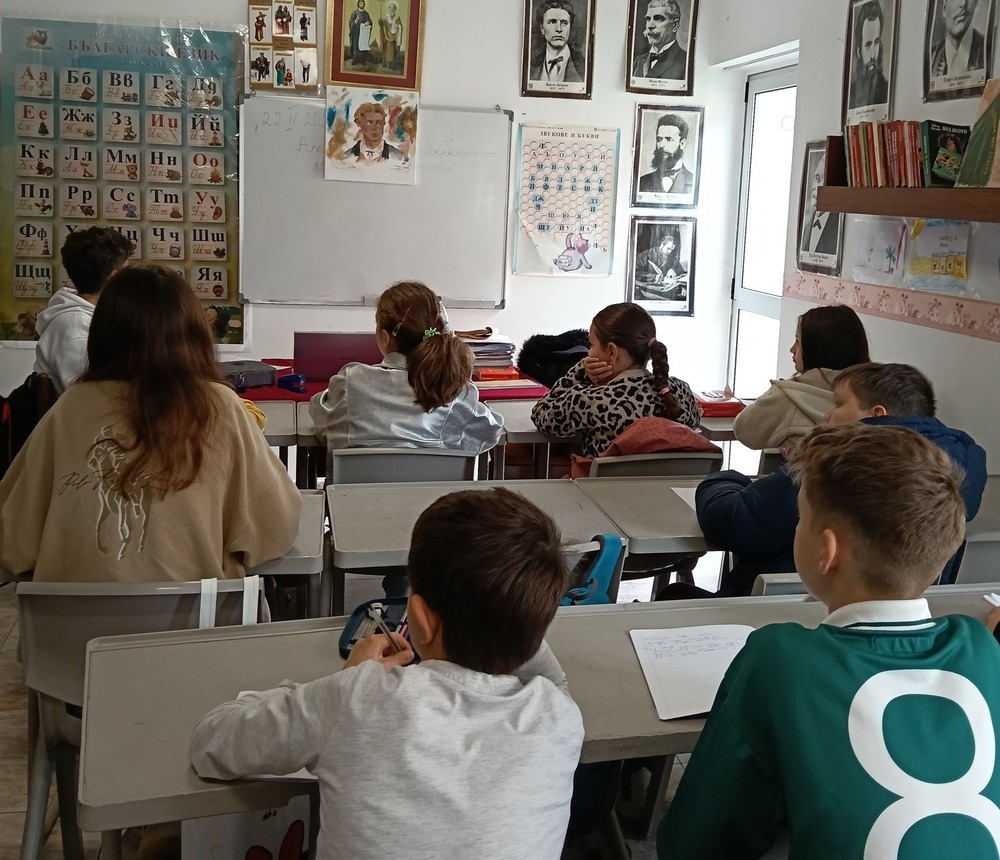 Продължава записването на ученици в Българското училище „Св. св. Кирил и Методий“ в Лисабон