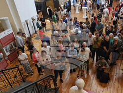 „С една глава по-висока. Втората статуя от Хераклея Синтика“ - изложба