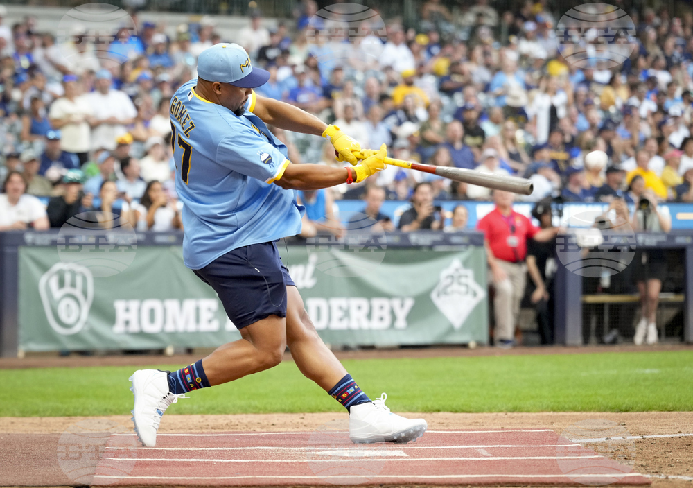 Alumni HR Derby Baseball