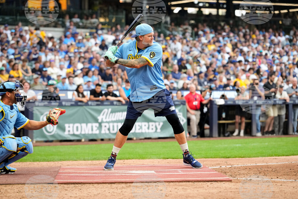 Alumni HR Derby Baseball