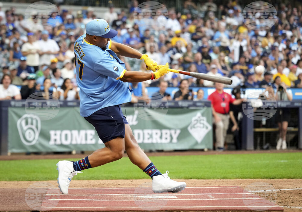 Alumni HR Derby Baseball