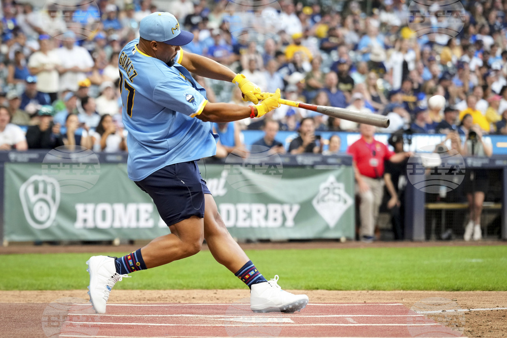 Alumni HR Derby Baseball