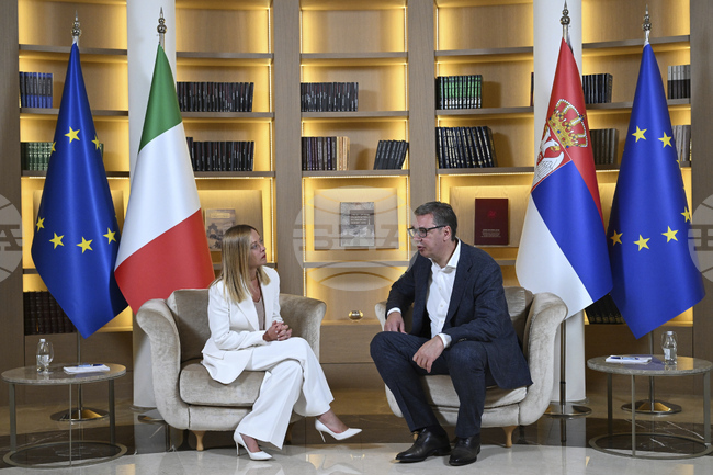 Италианският премиер Джорджа Мелони посети сръбската столица Белград и вечеря с президента Александър Вучич