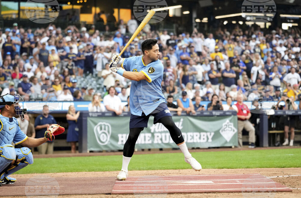 Alumni HR Derby Baseball