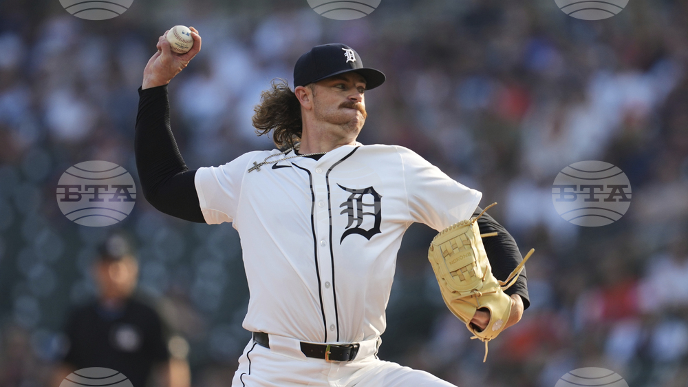 Twins Tigers Baseball