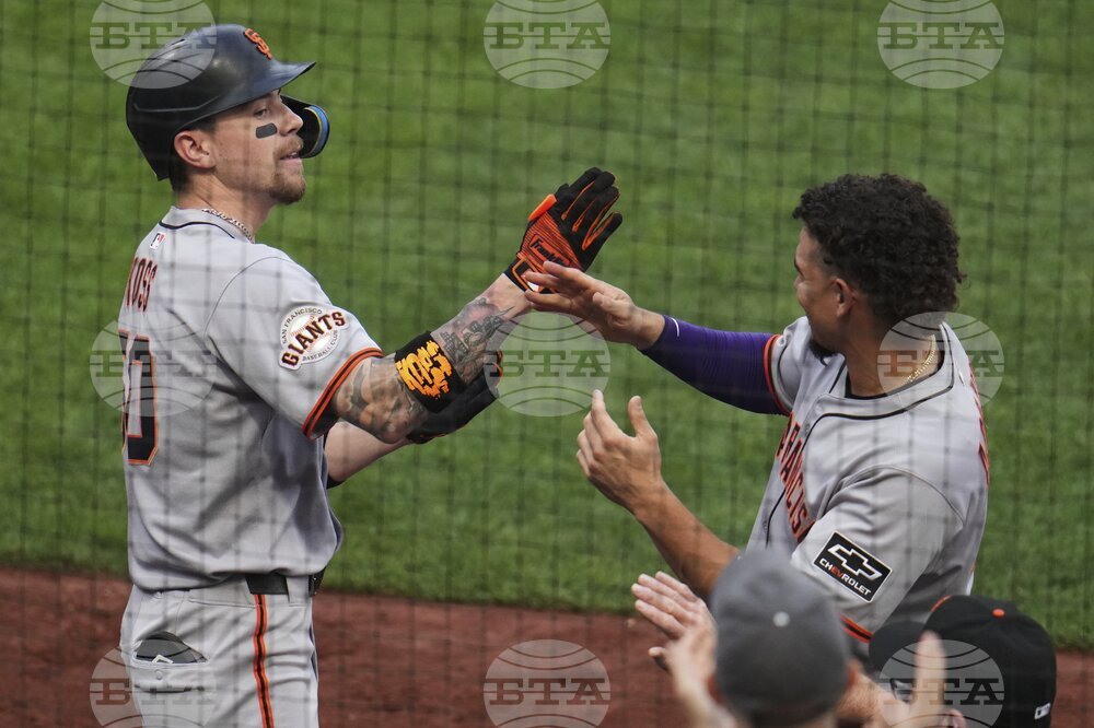 Giants Pirates Baseball