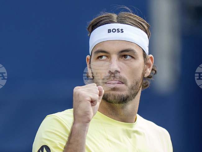 Тейлър Фриц достигна полуфиналите на турнира по тенис от сериите "Мастърс" в Торонто