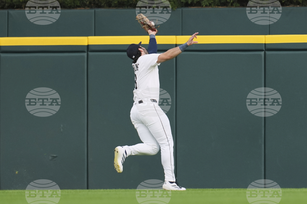 Twins Tigers Baseball