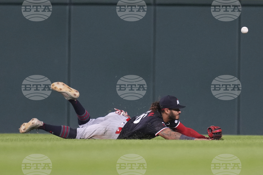 Twins Tigers Baseball