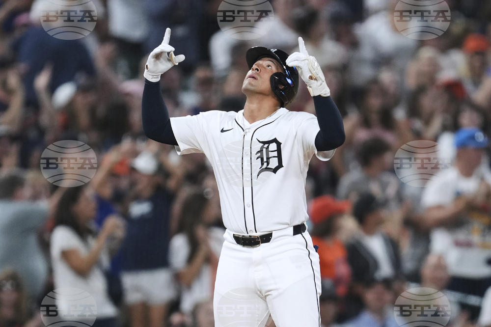 Twins Tigers Baseball
