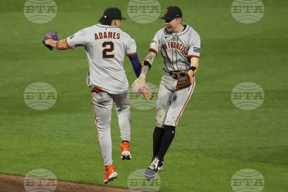 Giants Pirates Baseball