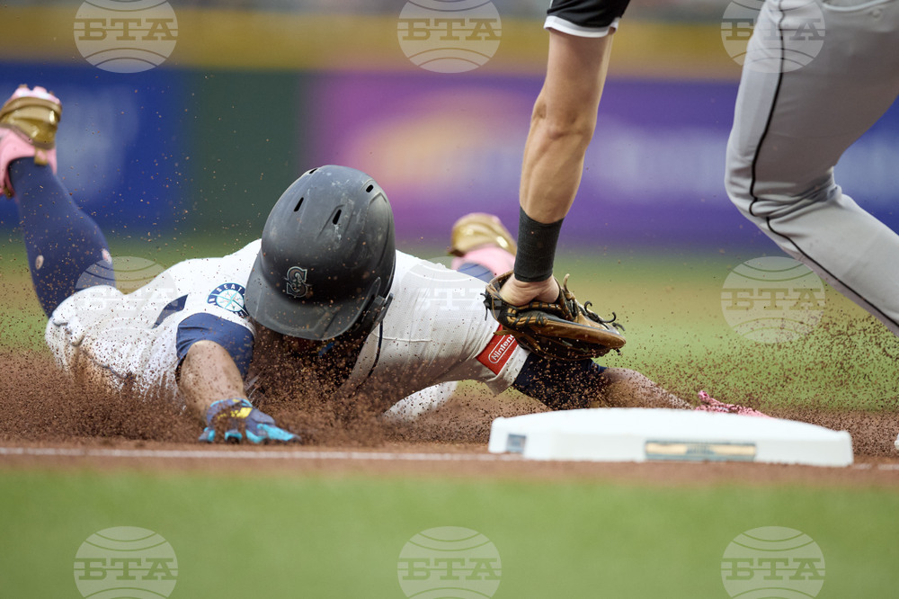 White Sox Mariners Baseball