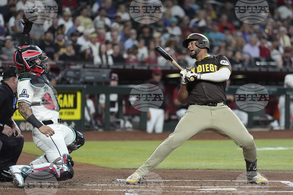 Padres Diamondbacks Baseball