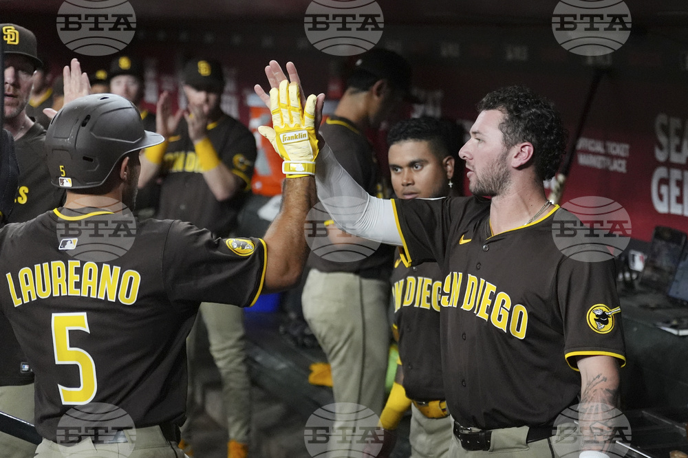 Padres Diamondbacks Baseball