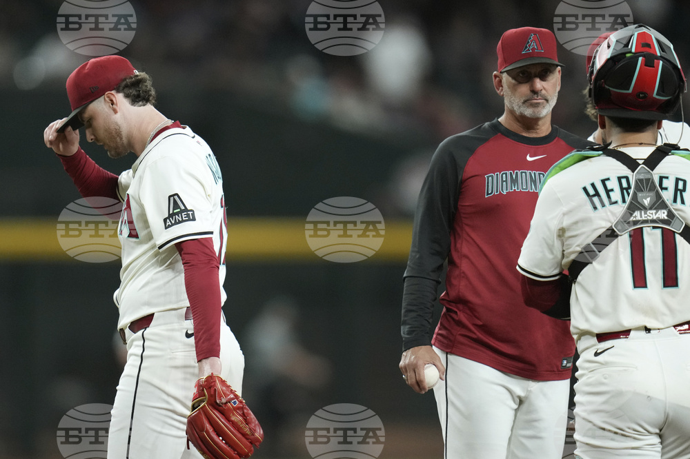 Padres Diamondbacks Baseball