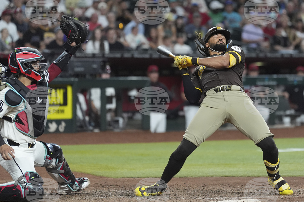 Padres Diamondbacks Baseball