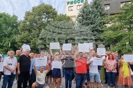 Велико Търново - протест - РИОСВ
