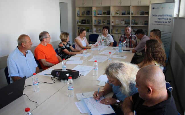 ОИЦ - Разград представи пред местния бизнес европейски възможности за кандидатстване по няколко процедури 